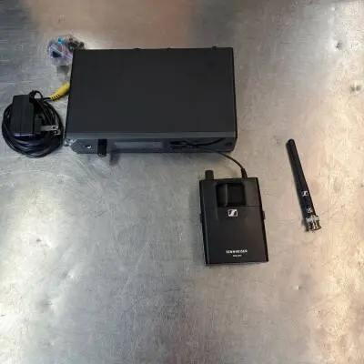 Sennheiser - XSW IEM SET-A 2